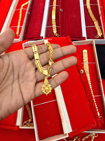 GOLD FORMING LOTUS NAWABI CHAIN WITH GANESH JI PANDENT COMBO