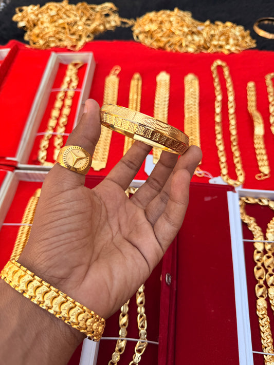 GOLD FORMING JAGURE KADA
