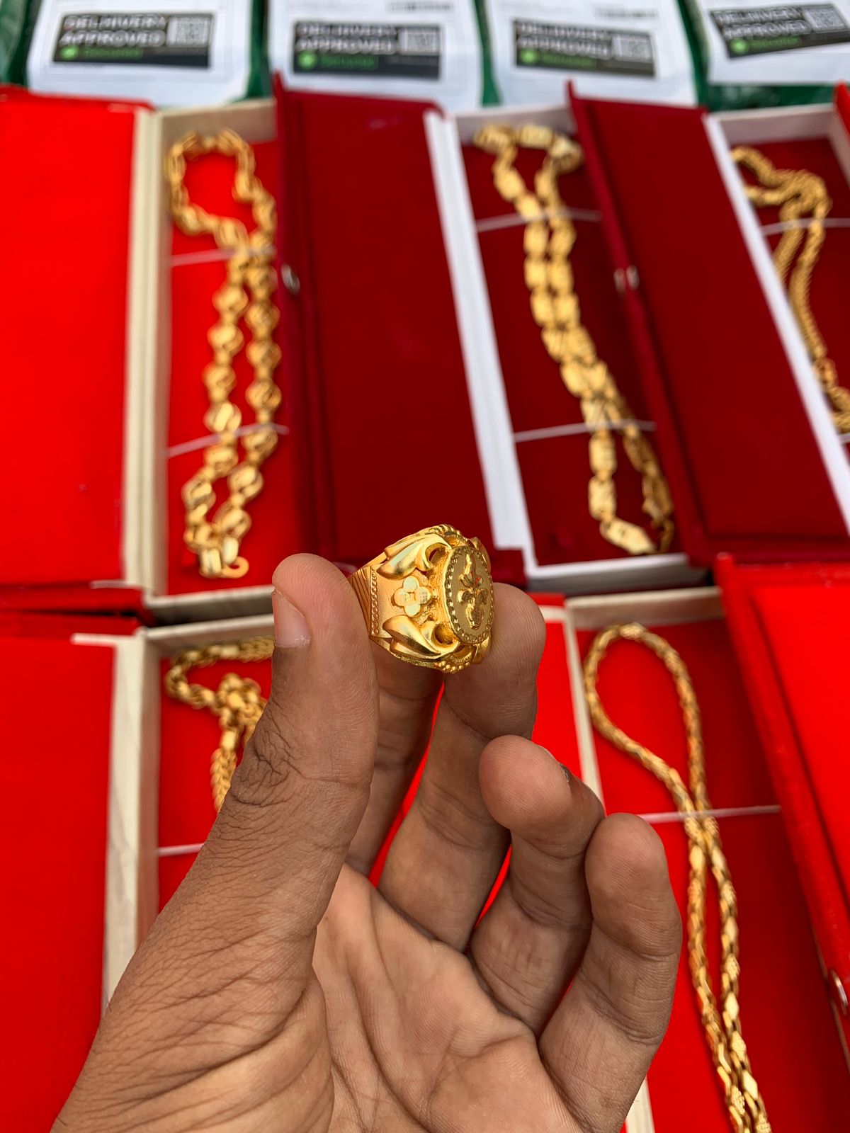 GOLD FORMING RADWADI RING