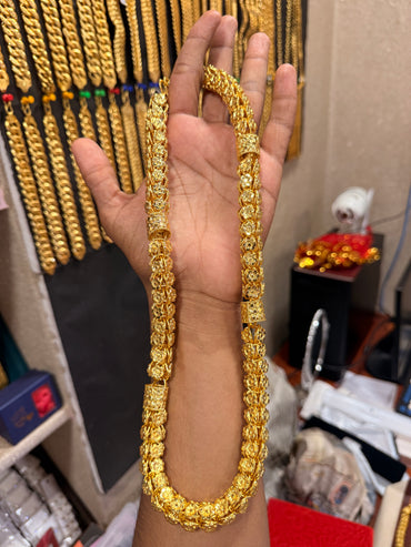 Gold forming Pipe Chain