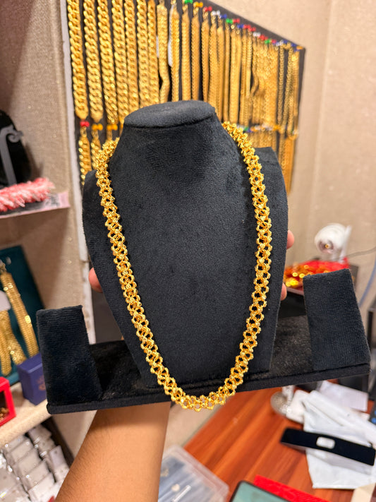 Gold forming Lite Gajra Chain