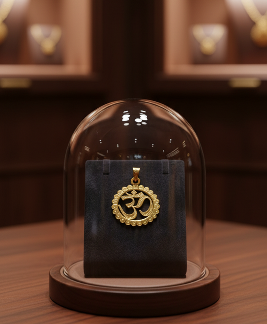 22K Gold Plated / Pure Gold Om Symbol Pendant