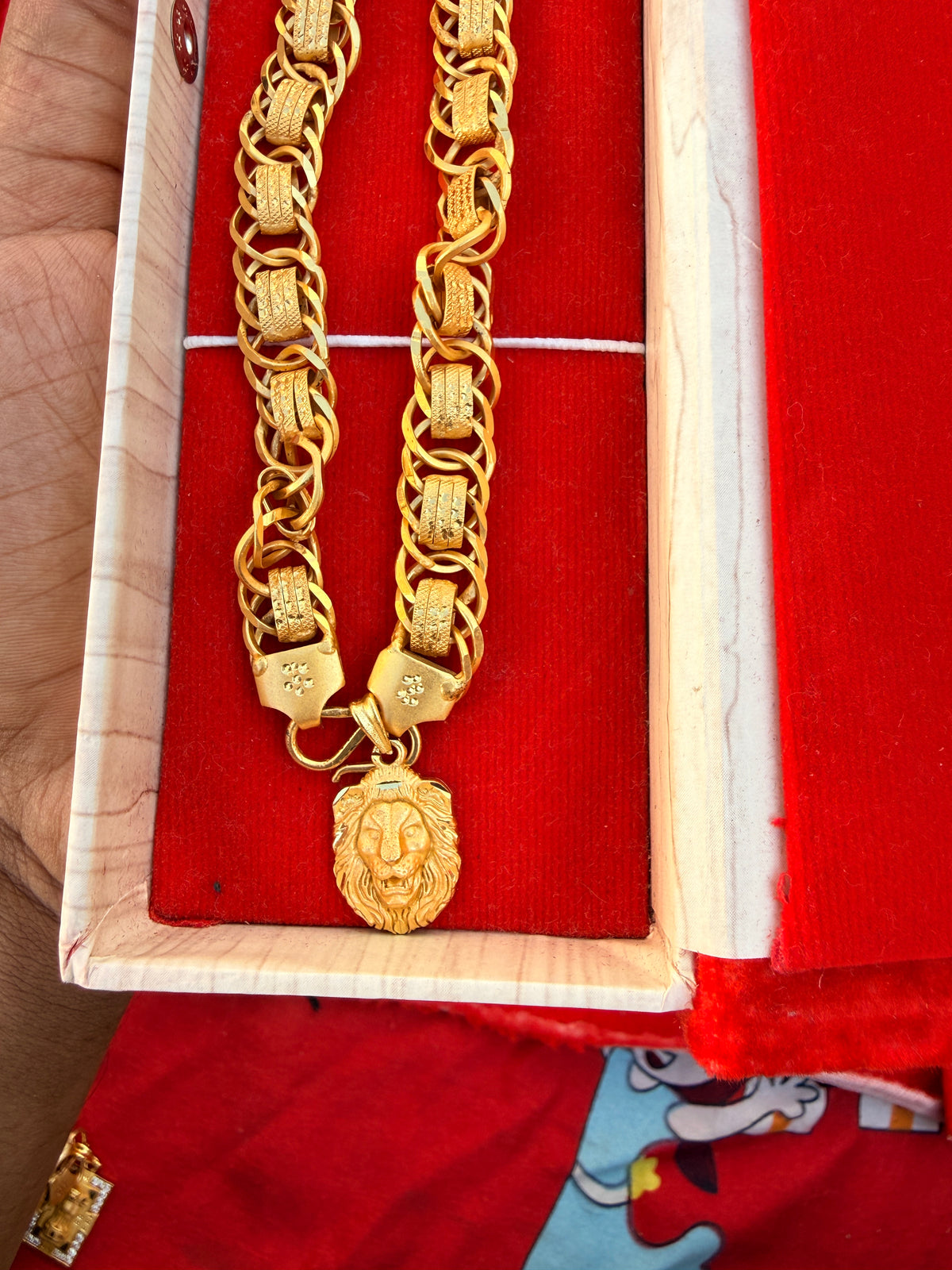 Gold Forming Chain & lion pandent Combo | Men's Set