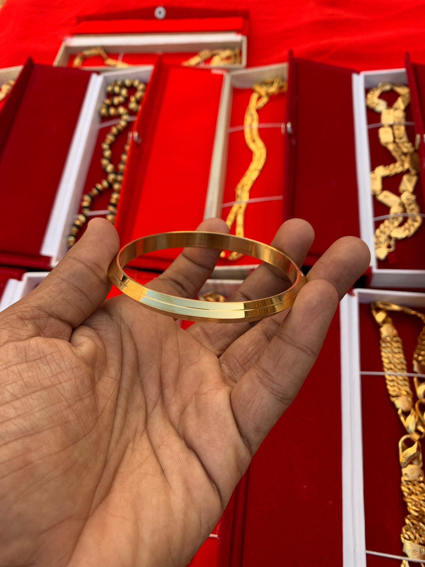 GOLD FORMING PLAIN KADA