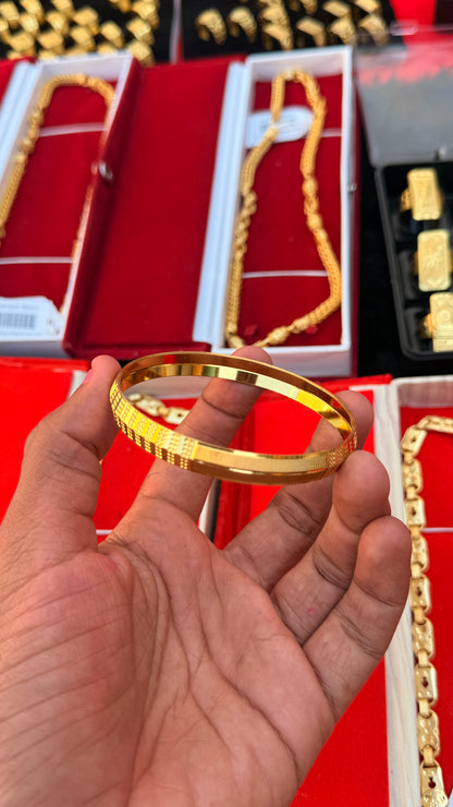 GOLD FORMING PANJABI KADA