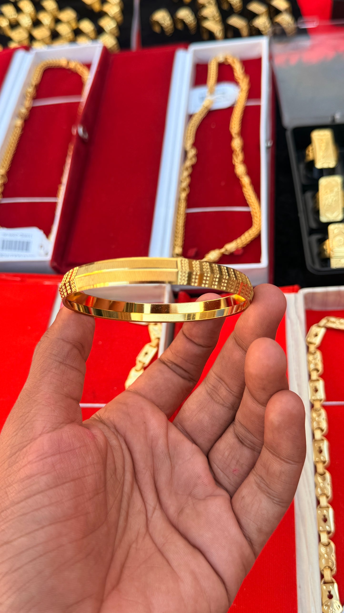GOLD FORMING PANJABI KADA
