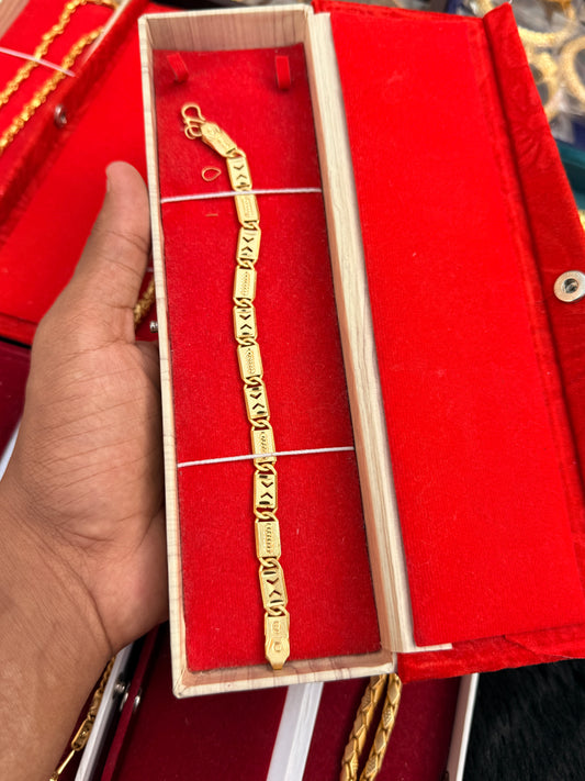 GOLD FORMING BISCUIT BRASLET