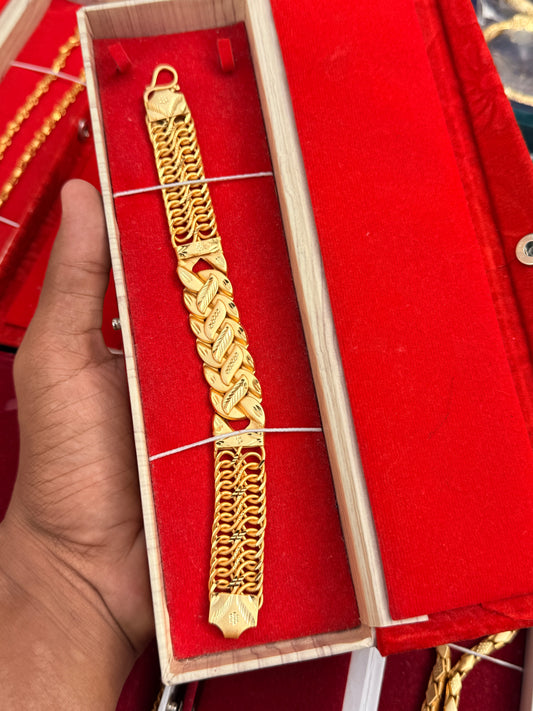 GOLD FORMING SINGAPURI BRASCLET 002