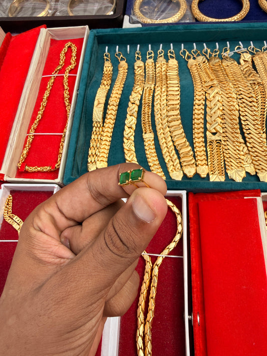 GOLD FORMING G.LONG EARRING