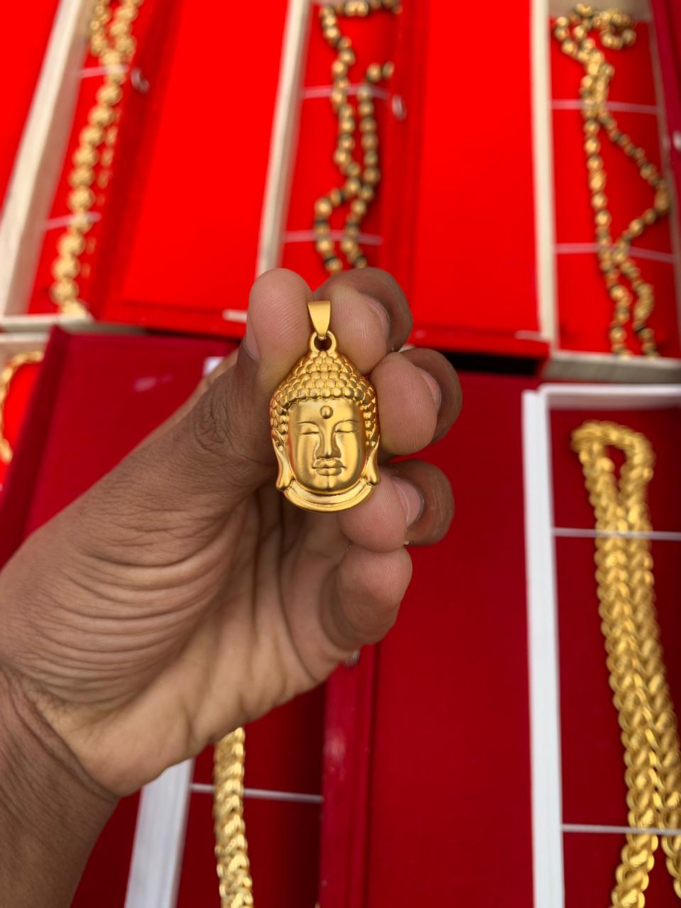 MEN'S GOLD FORMING PREMIUM BUDDA PANDANT