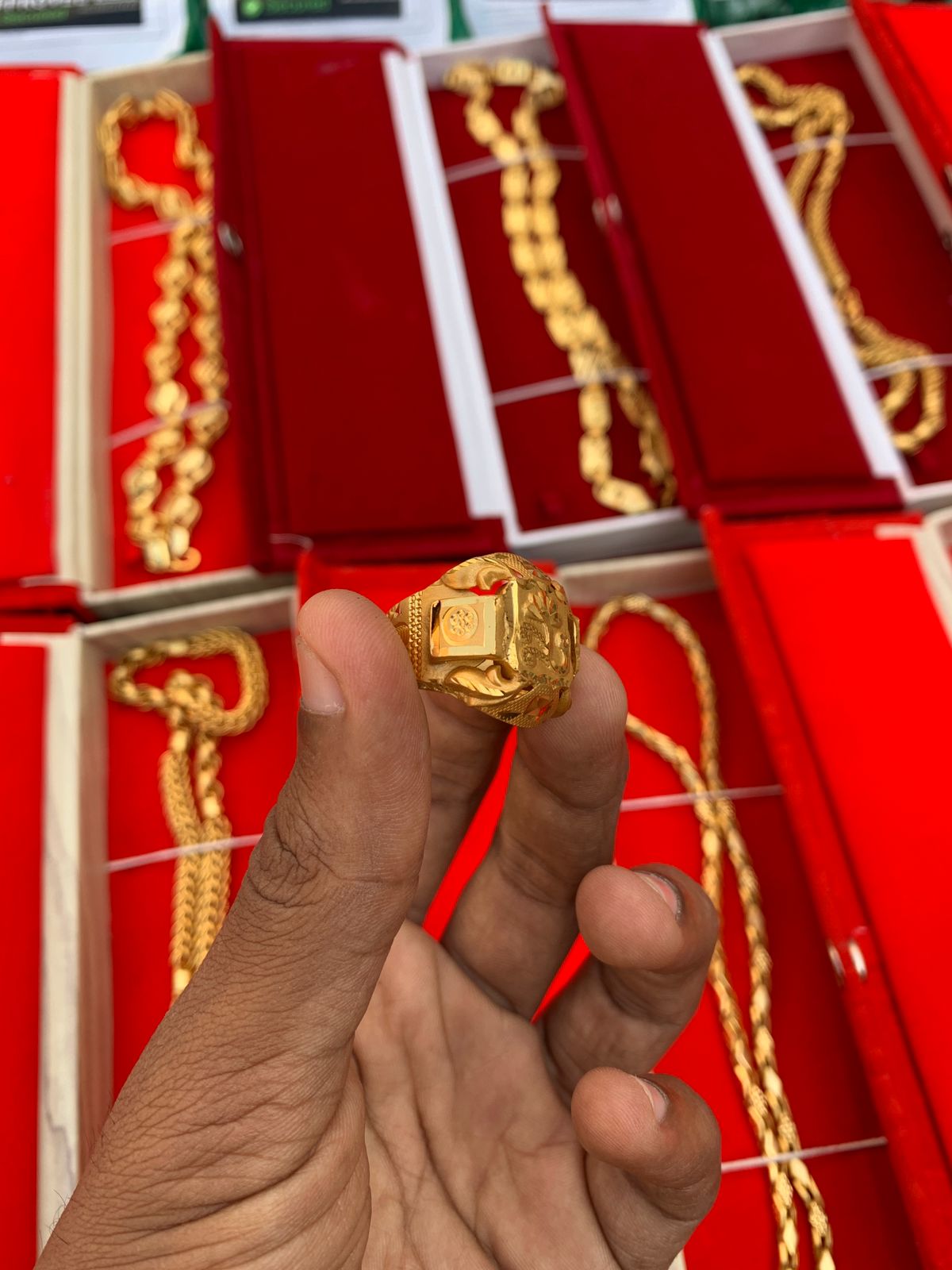 GOLD FORMING RADWADI RING