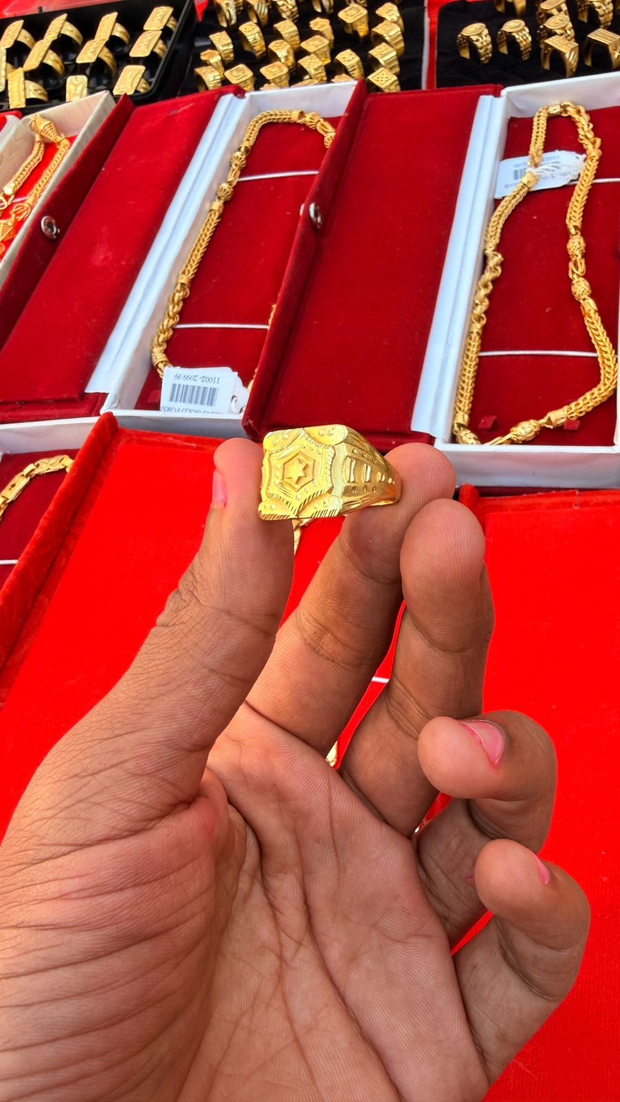 GOLD FORMING PLAIN RING