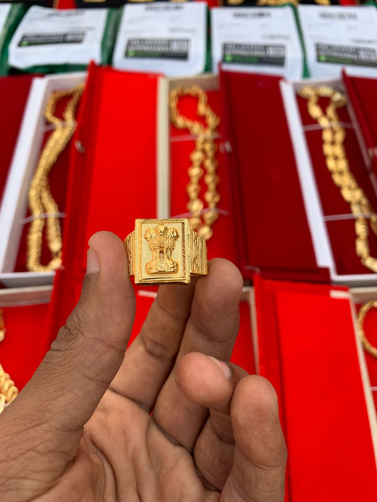 GOLD FORMING ASHOK STUMB RING